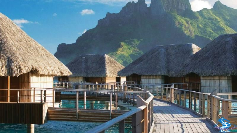 MOUNTAIN-VIEW OVER-WATER BUNGALOW